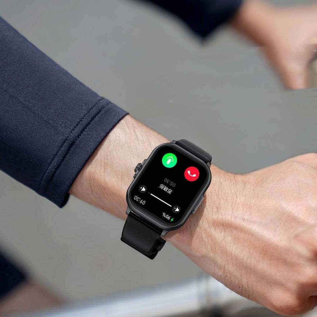 E02 Bluetooth Calling Smartwatch - Multi-Functional Fitness & Health Tracker